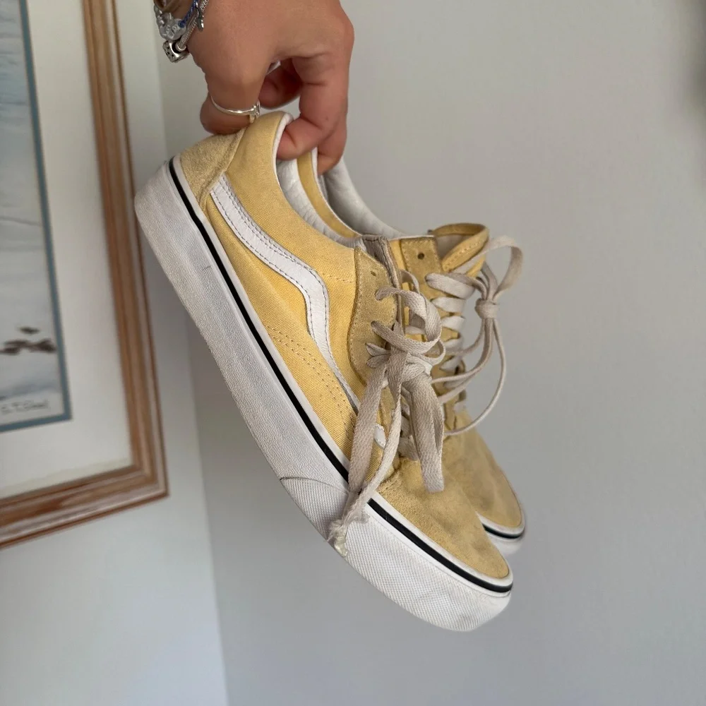 Yellow Vans Women's size 9 - Picture 2 of 10